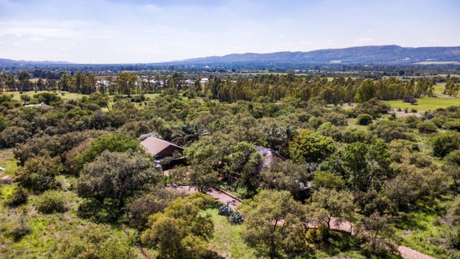 Commercial Property for Sale in Kameeldrift West Gauteng