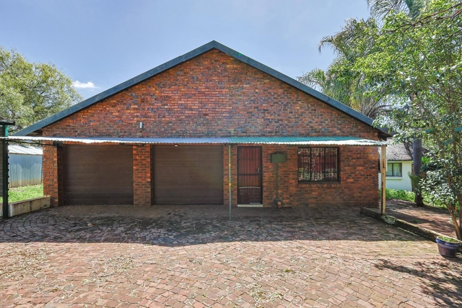 Commercial Property for Sale in Kameeldrift West Gauteng