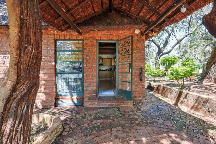 Commercial Property for Sale in Kameeldrift West Gauteng