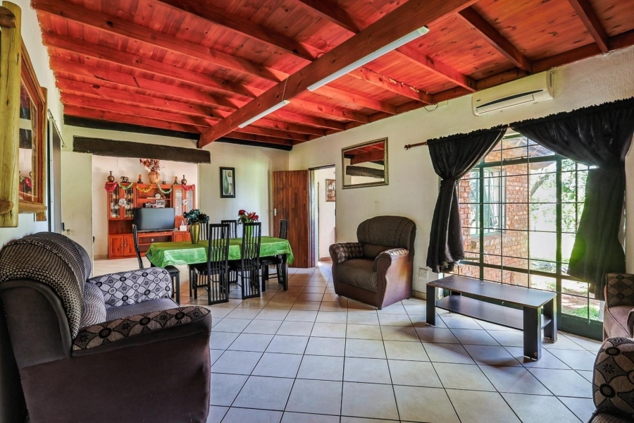 Commercial Property for Sale in Kameeldrift West Gauteng