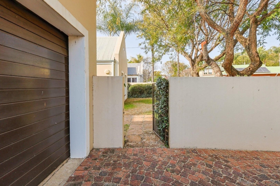 To Let 3 Bedroom Property for Rent in Silver Lakes Gauteng