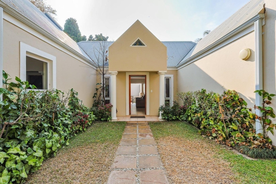 To Let 3 Bedroom Property for Rent in Silver Lakes Gauteng