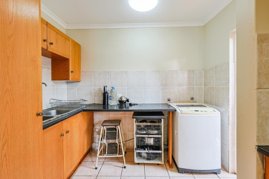 To Let 3 Bedroom Property for Rent in Silver Lakes Gauteng