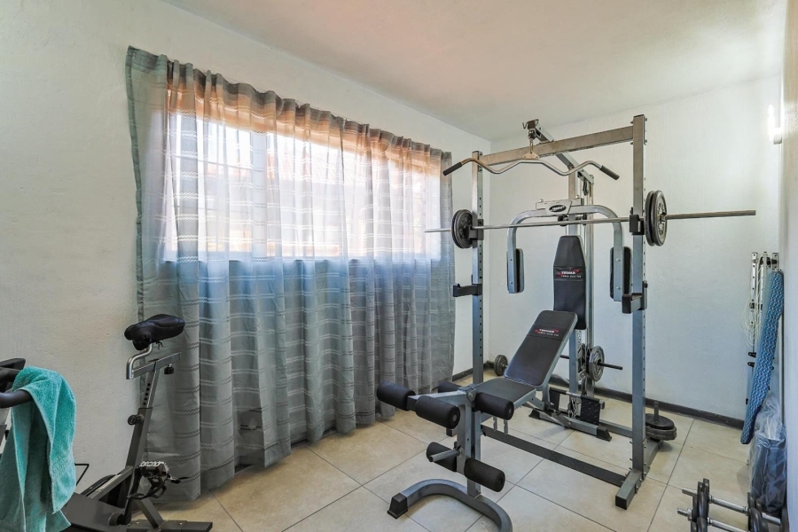 4 Bedroom Property for Sale in Val de Grace Gauteng