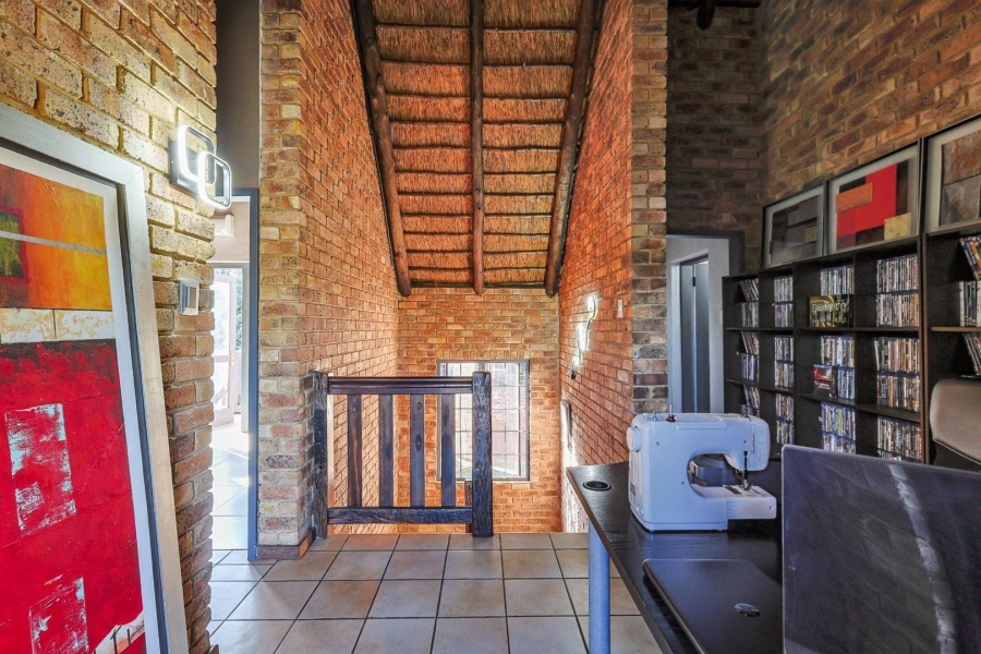 4 Bedroom Property for Sale in Val de Grace Gauteng