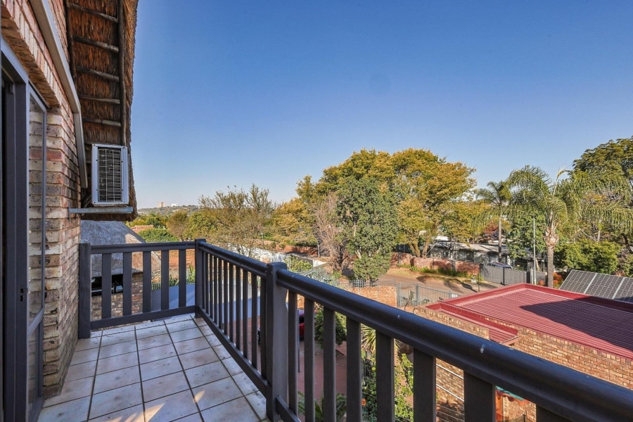 4 Bedroom Property for Sale in Val de Grace Gauteng