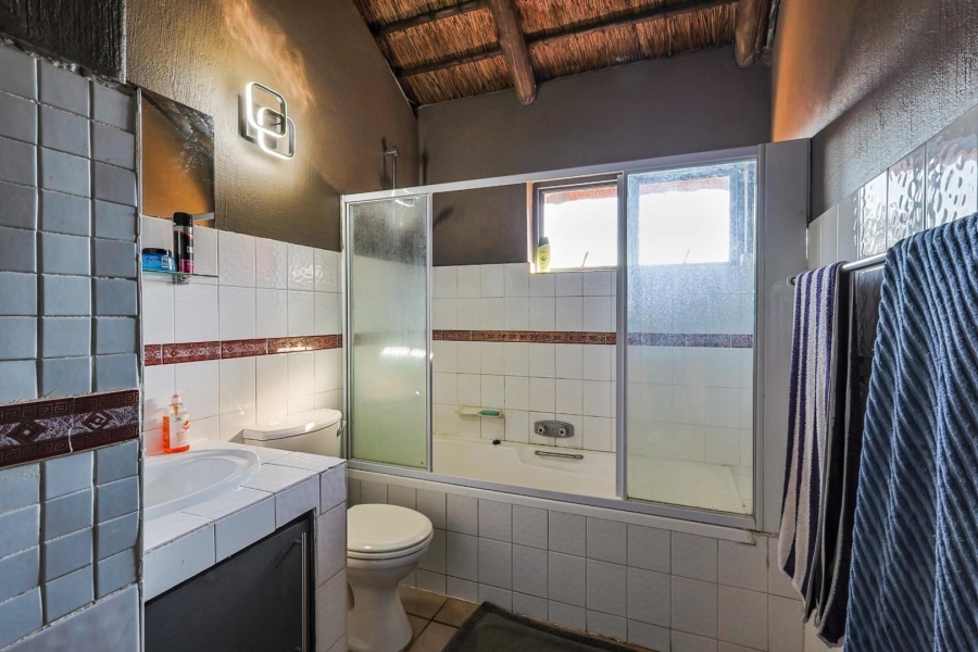 4 Bedroom Property for Sale in Val de Grace Gauteng