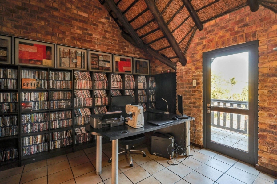 4 Bedroom Property for Sale in Val de Grace Gauteng