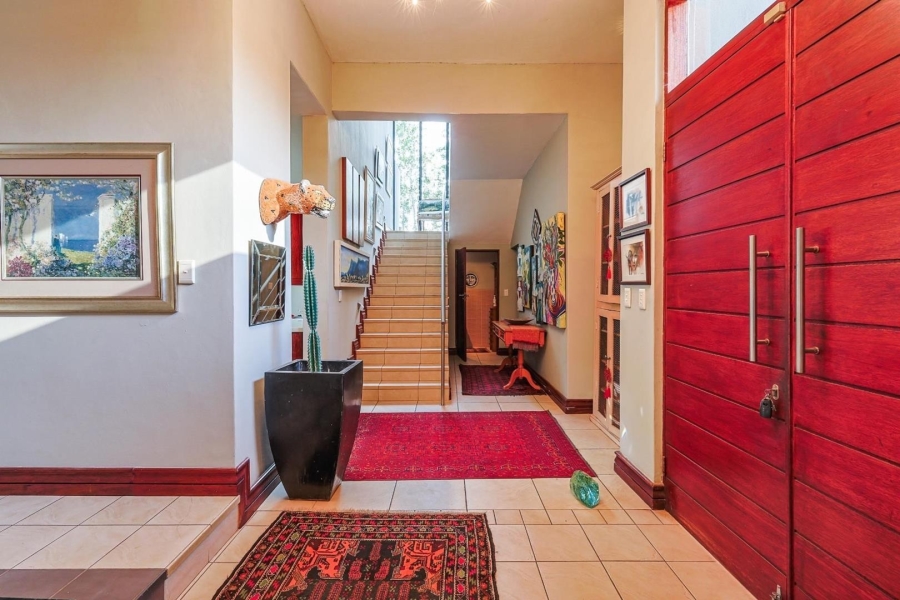 5 Bedroom Property for Sale in The Wilds Gauteng