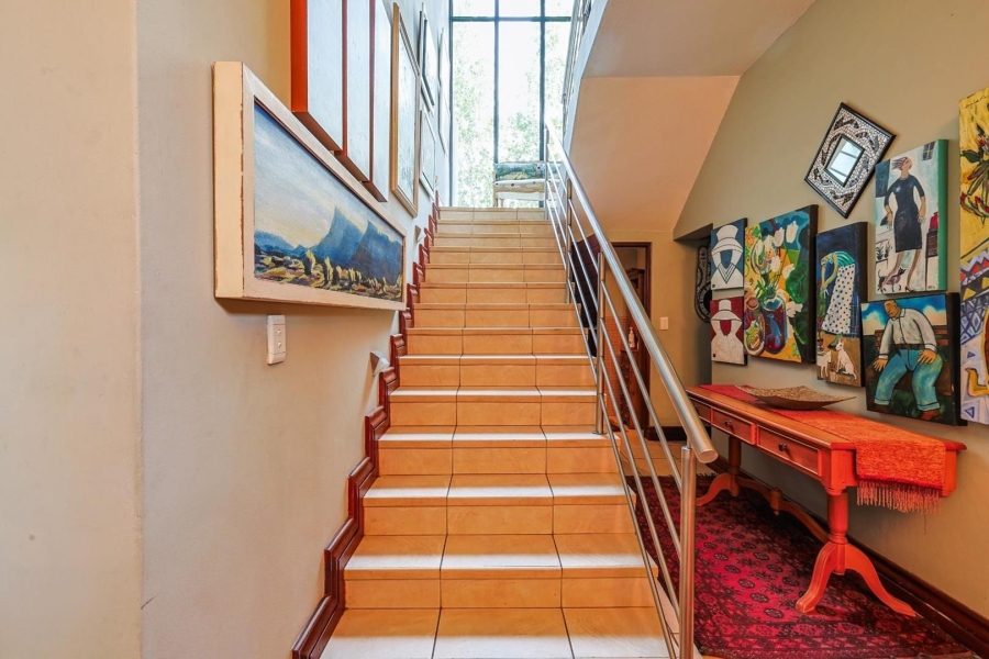 5 Bedroom Property for Sale in The Wilds Gauteng