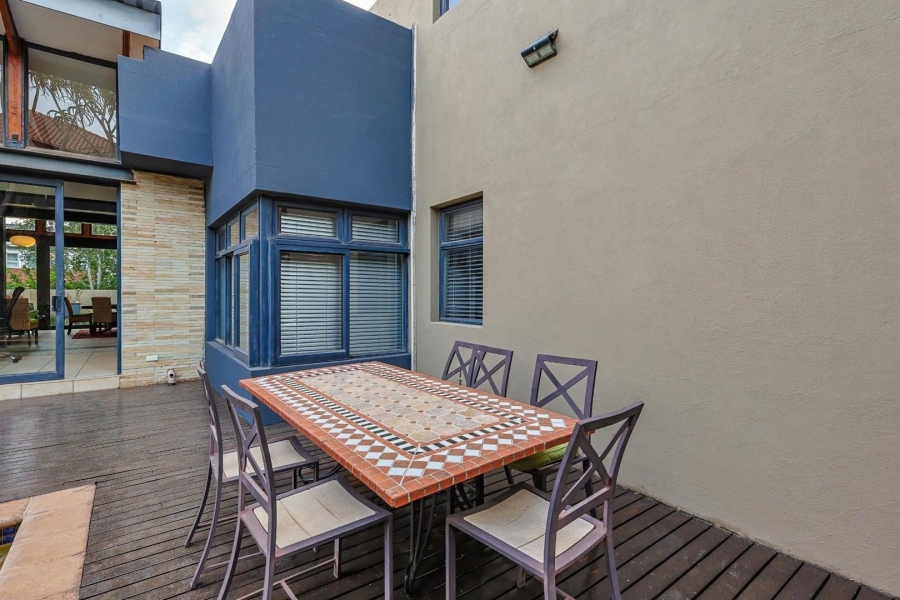 5 Bedroom Property for Sale in The Wilds Gauteng