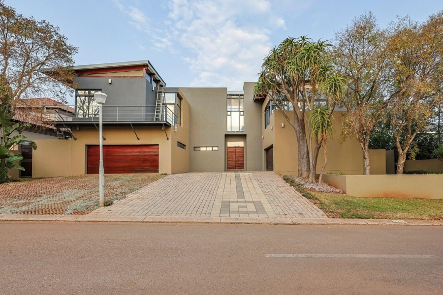 5 Bedroom Property for Sale in The Wilds Gauteng