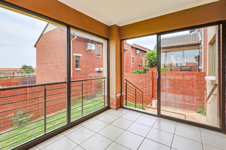 4 Bedroom Property for Sale in Mooikloof Ridge Gauteng