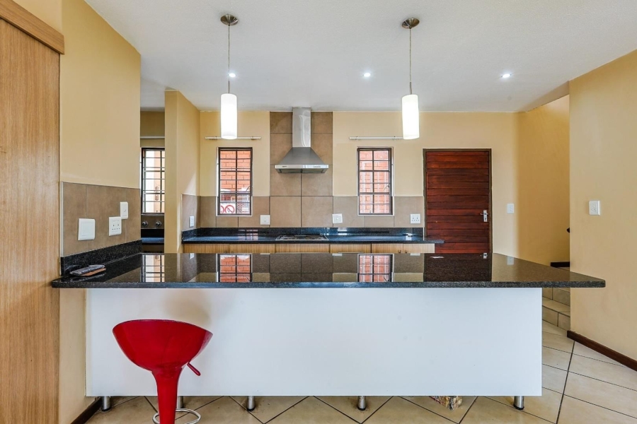 4 Bedroom Property for Sale in Mooikloof Ridge Gauteng