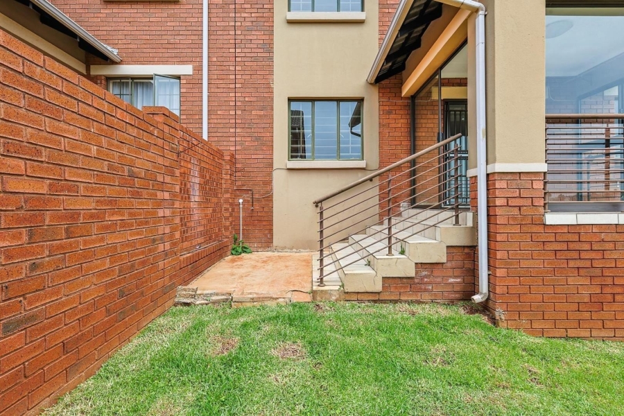 4 Bedroom Property for Sale in Mooikloof Ridge Gauteng