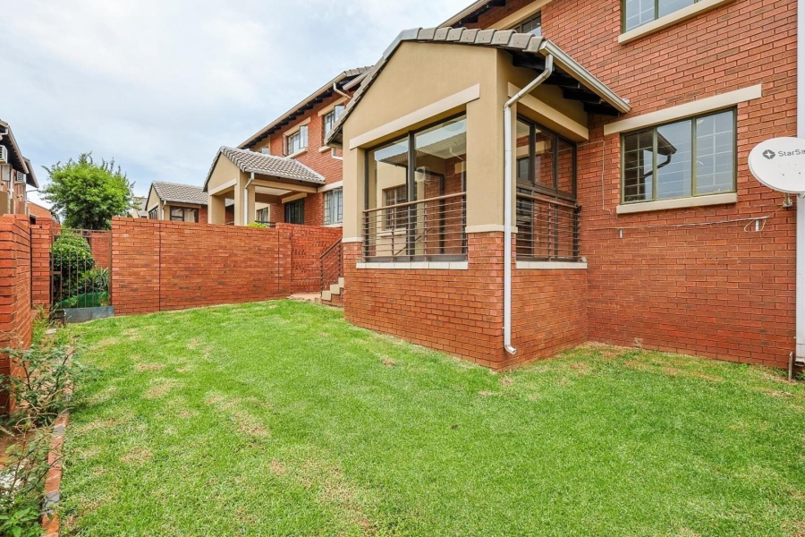 4 Bedroom Property for Sale in Mooikloof Ridge Gauteng