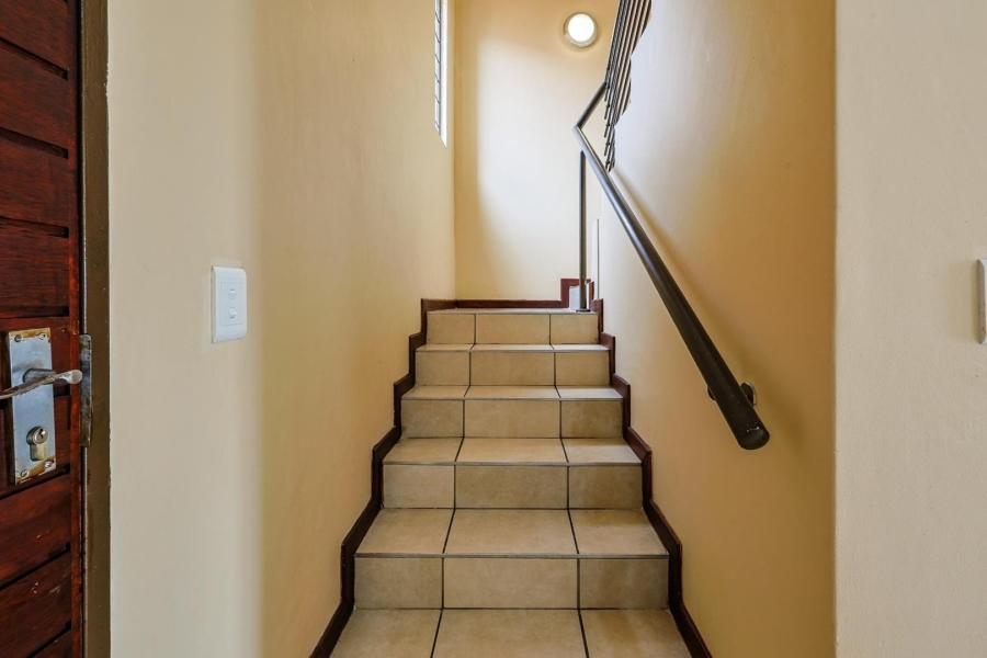 4 Bedroom Property for Sale in Mooikloof Ridge Gauteng