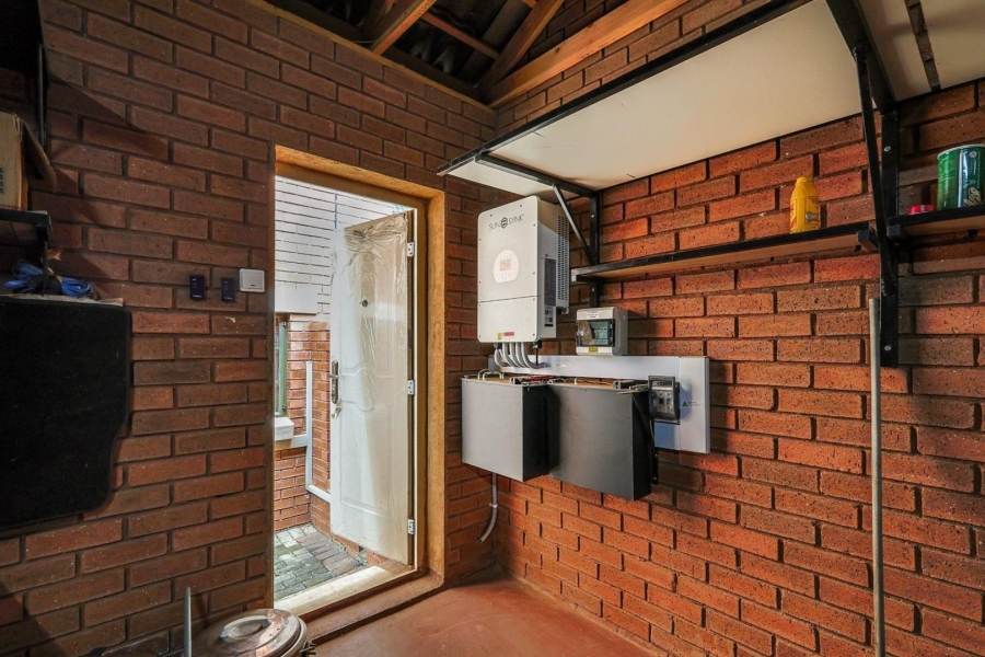 4 Bedroom Property for Sale in Mooikloof Ridge Gauteng