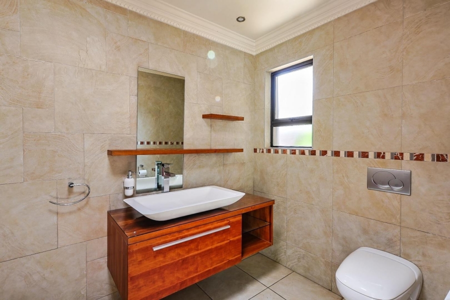 3 Bedroom Property for Sale in Silverwoods Country Estate Gauteng