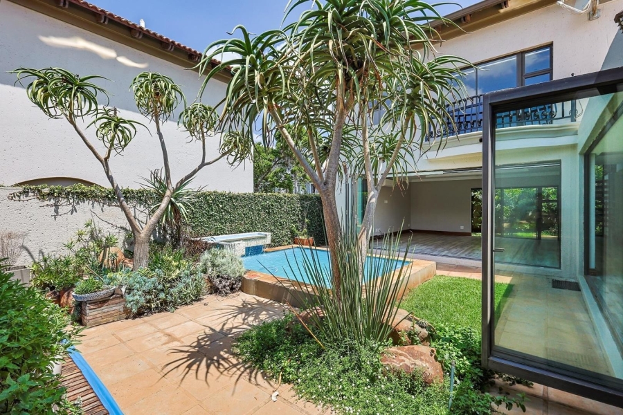 3 Bedroom Property for Sale in Silverwoods Country Estate Gauteng