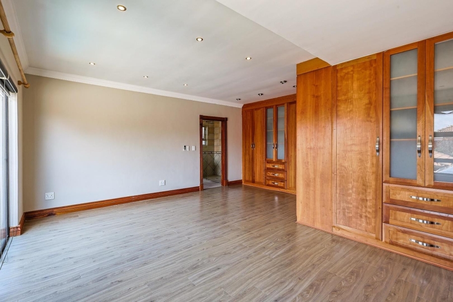 3 Bedroom Property for Sale in Silverwoods Country Estate Gauteng