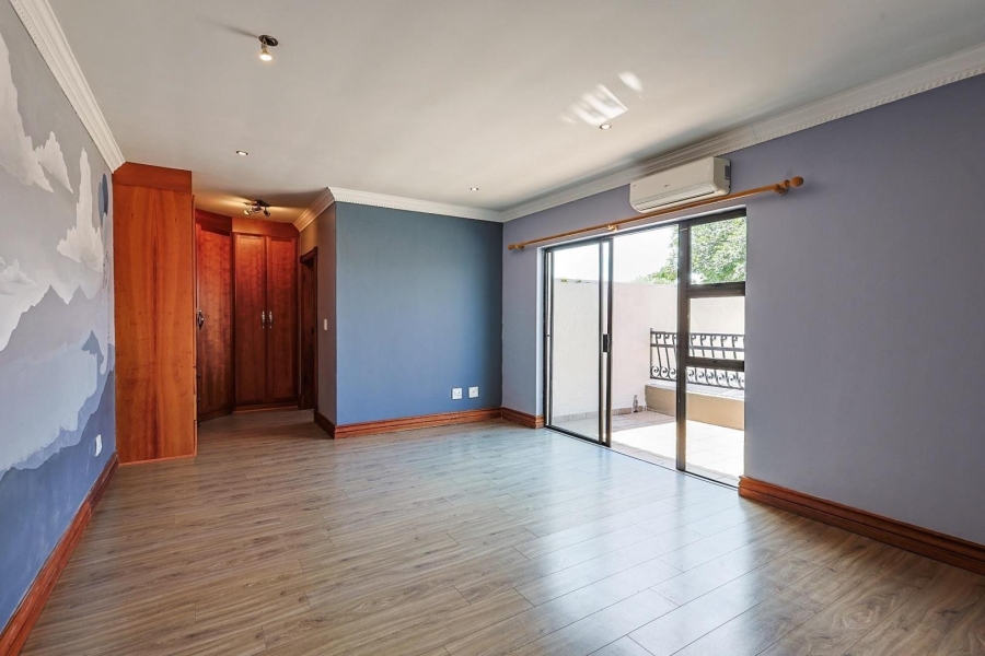 3 Bedroom Property for Sale in Silverwoods Country Estate Gauteng