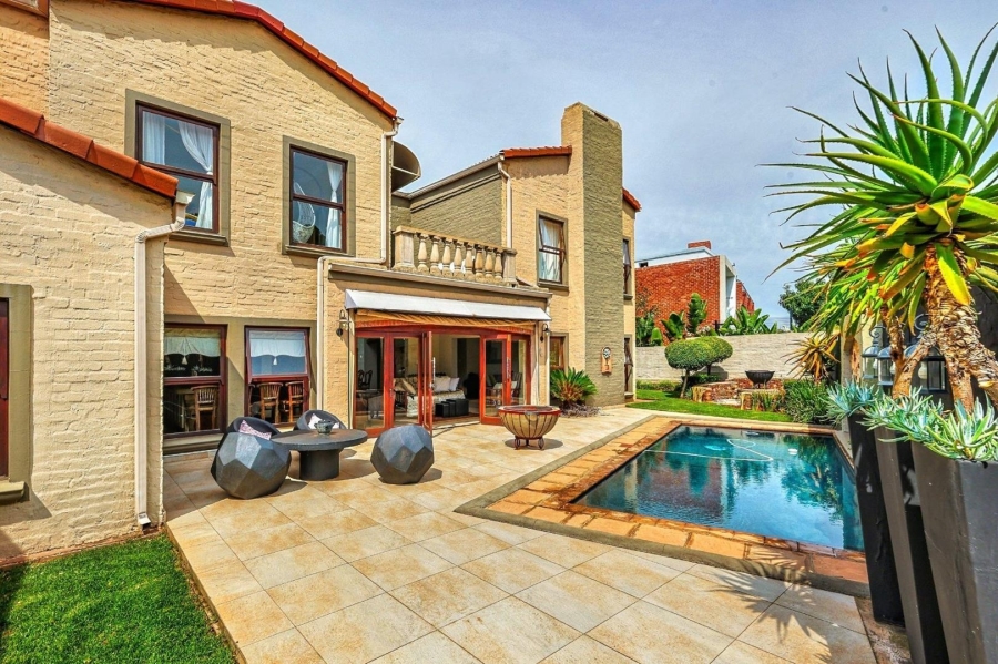 5 Bedroom Property for Sale in Rietvalleirand Gauteng