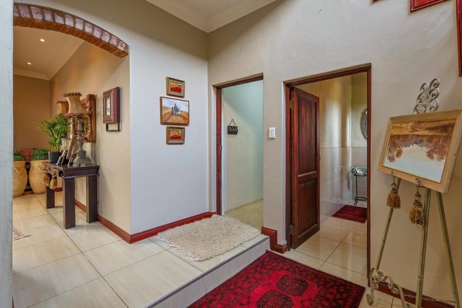 5 Bedroom Property for Sale in Rietvalleirand Gauteng