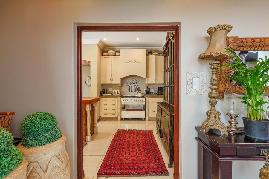 5 Bedroom Property for Sale in Rietvalleirand Gauteng