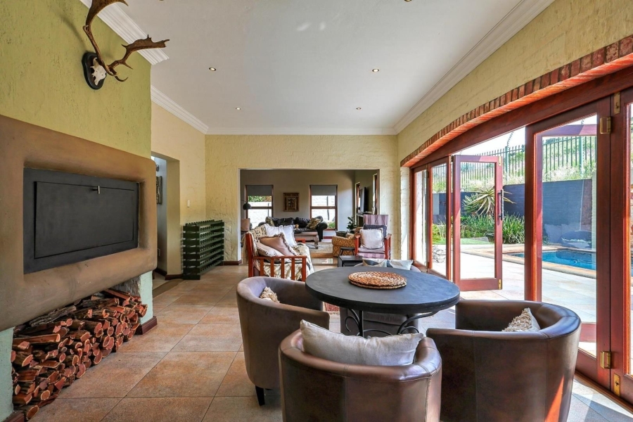 5 Bedroom Property for Sale in Rietvalleirand Gauteng