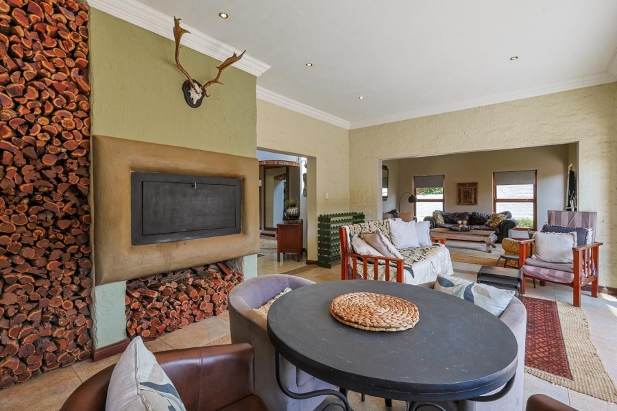 5 Bedroom Property for Sale in Rietvalleirand Gauteng