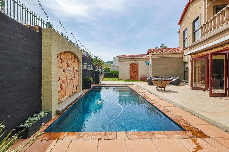 5 Bedroom Property for Sale in Rietvalleirand Gauteng