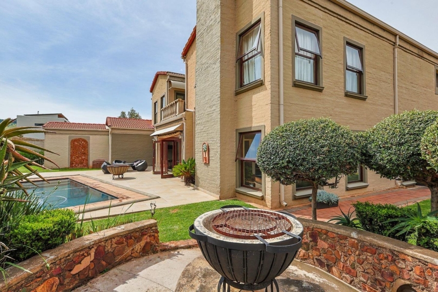 5 Bedroom Property for Sale in Rietvalleirand Gauteng