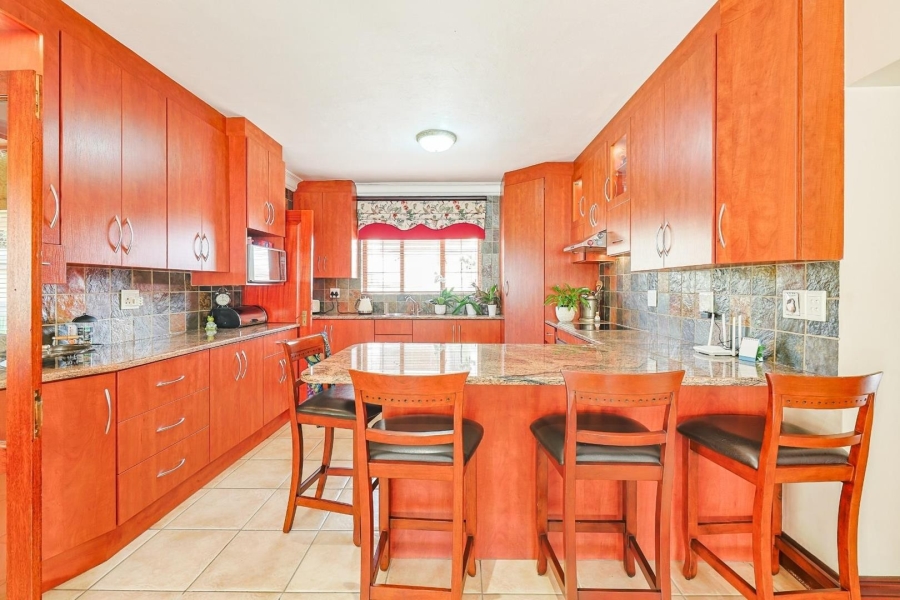 3 Bedroom Property for Sale in Monument Park Gauteng