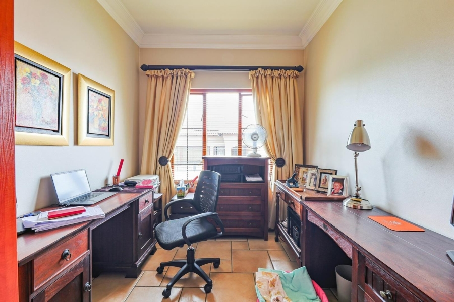 3 Bedroom Property for Sale in Monument Park Gauteng