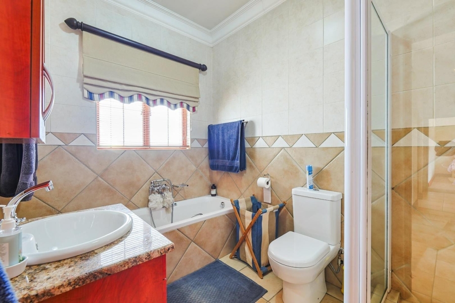 3 Bedroom Property for Sale in Monument Park Gauteng