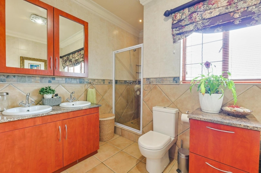 3 Bedroom Property for Sale in Monument Park Gauteng