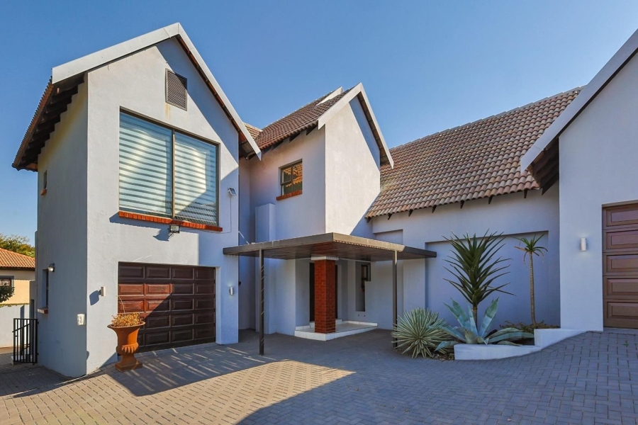 4 Bedroom Property for Sale in Olympus AH Gauteng