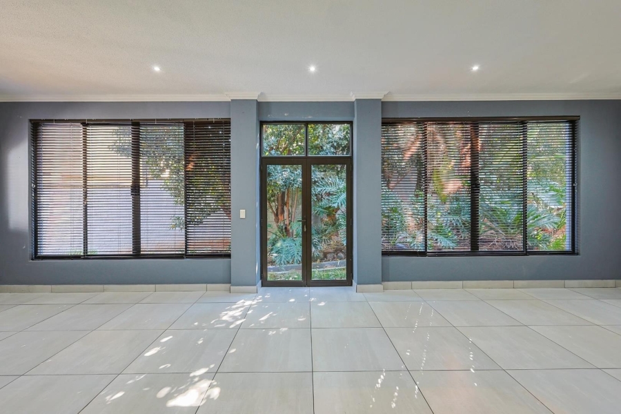 4 Bedroom Property for Sale in Olympus AH Gauteng