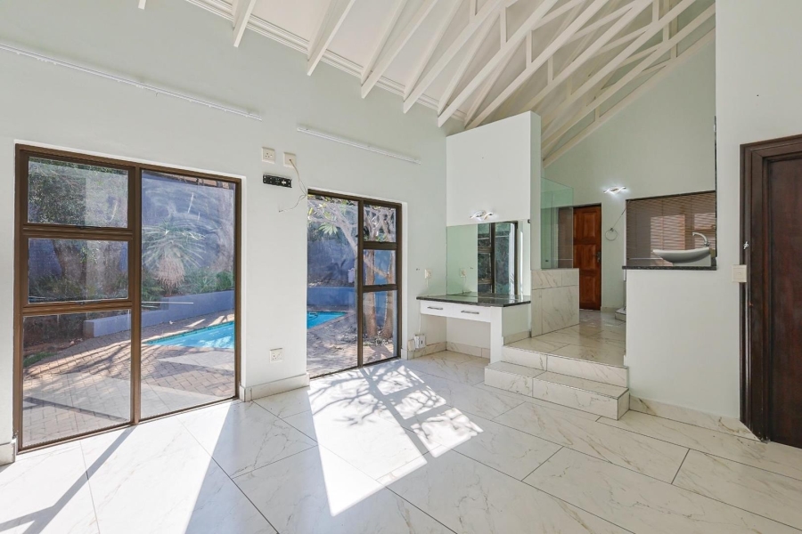 4 Bedroom Property for Sale in Olympus AH Gauteng