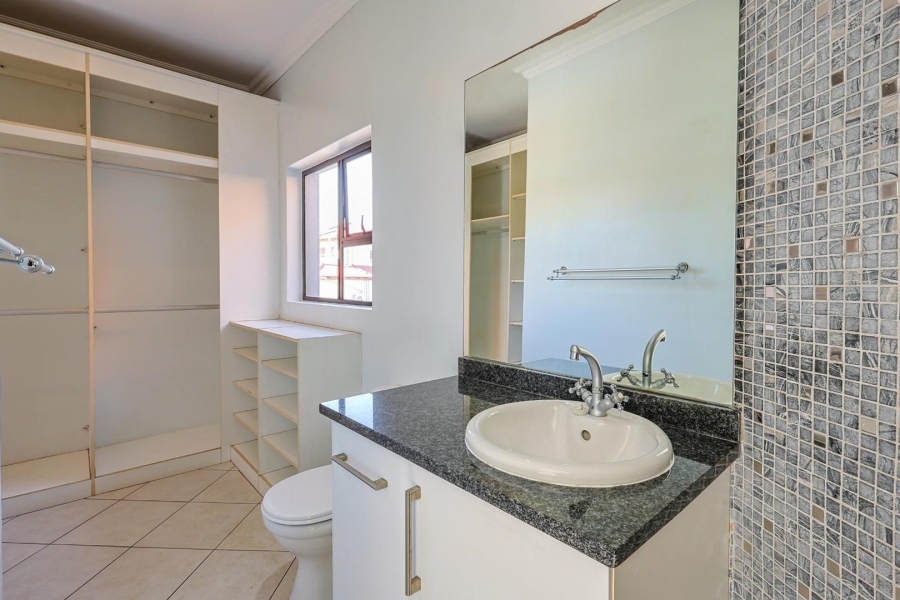 4 Bedroom Property for Sale in Olympus AH Gauteng