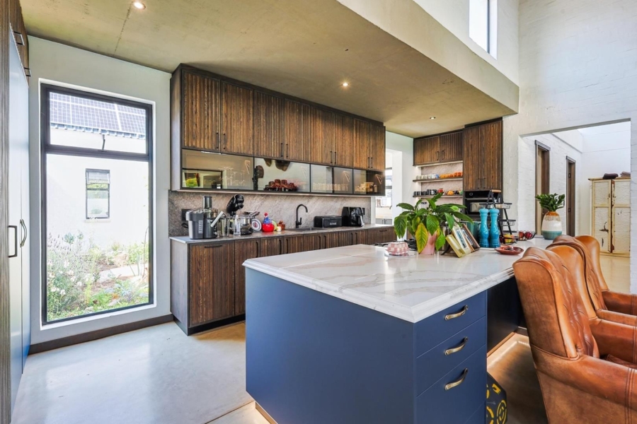 4 Bedroom Property for Sale in Hazeldean Gauteng