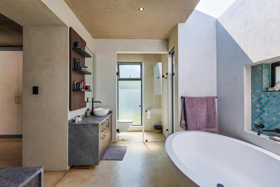 4 Bedroom Property for Sale in Hazeldean Gauteng