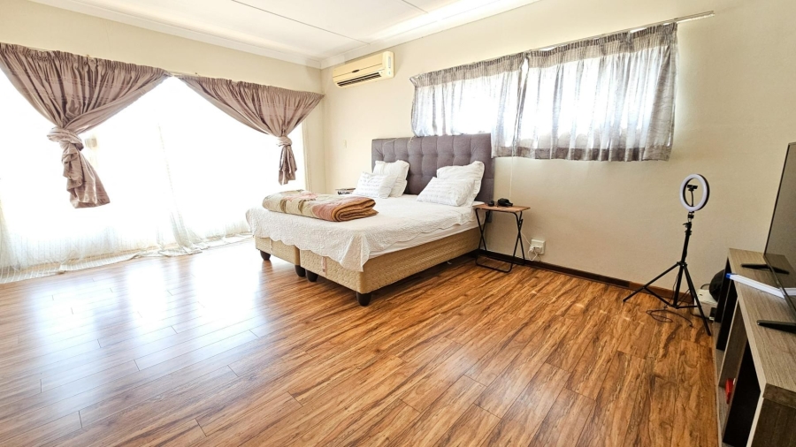 4 Bedroom Property for Sale in Lynnwood Glen Gauteng