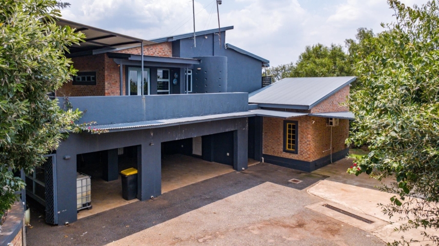 5 Bedroom Property for Sale in Tyger Valley Gauteng