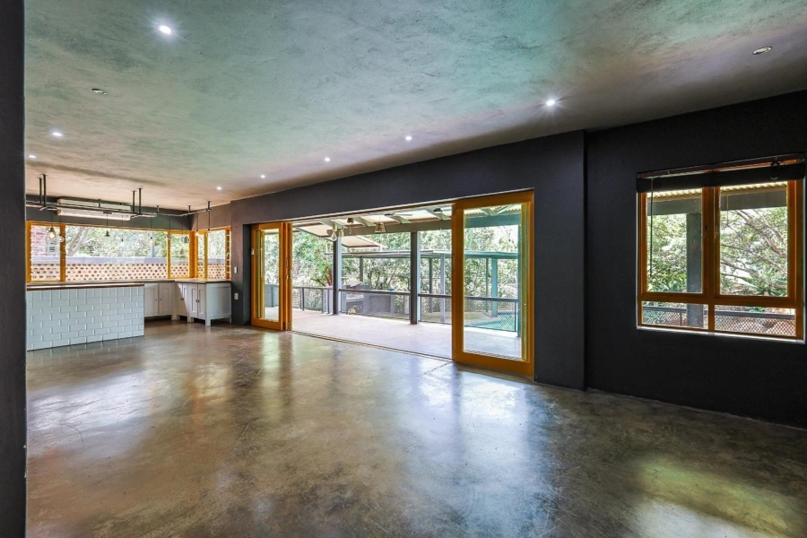 5 Bedroom Property for Sale in Tyger Valley Gauteng