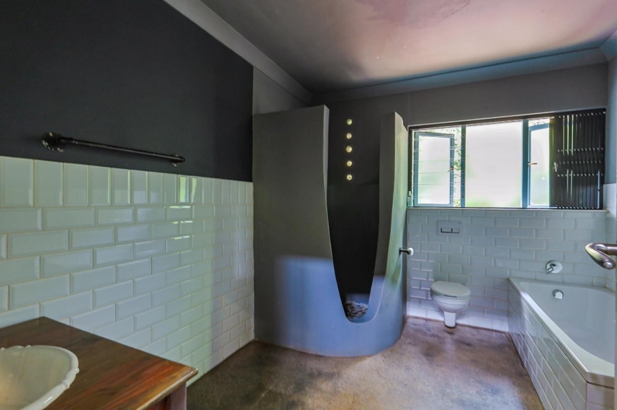 5 Bedroom Property for Sale in Tyger Valley Gauteng