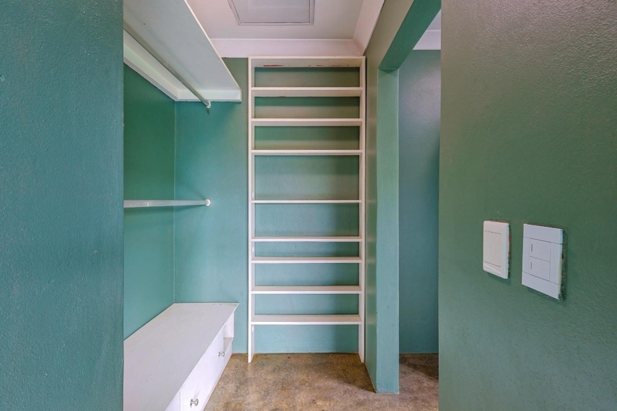 5 Bedroom Property for Sale in Tyger Valley Gauteng