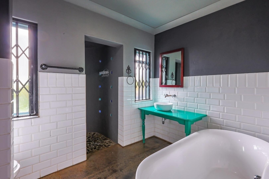 5 Bedroom Property for Sale in Tyger Valley Gauteng