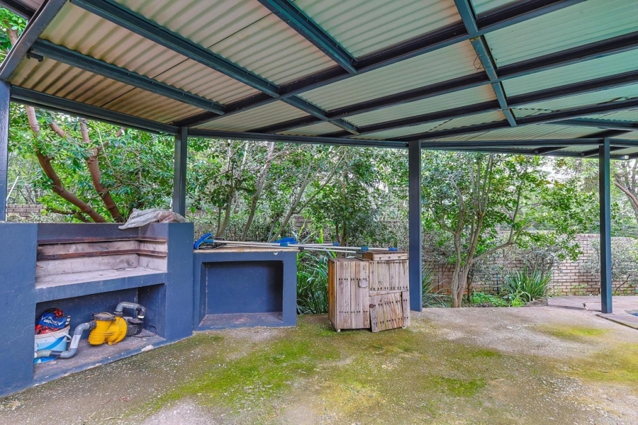 5 Bedroom Property for Sale in Tyger Valley Gauteng